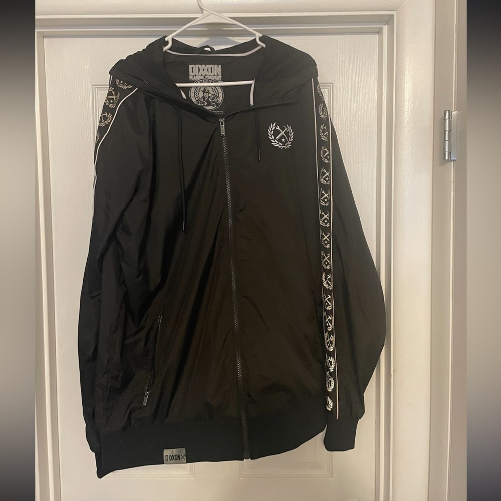 Dixxon windbreaker
